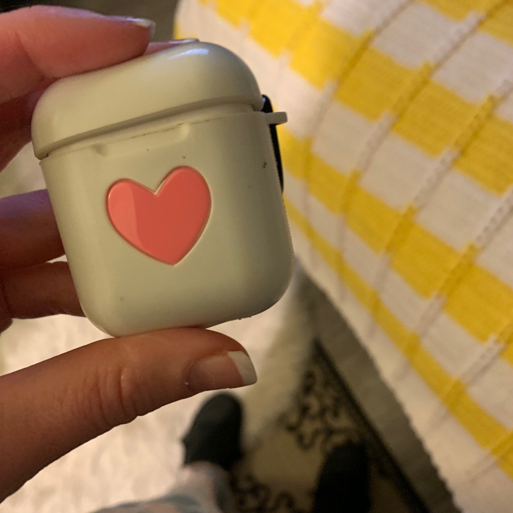 Apple Air Pods charger only - Picture 3 of 5